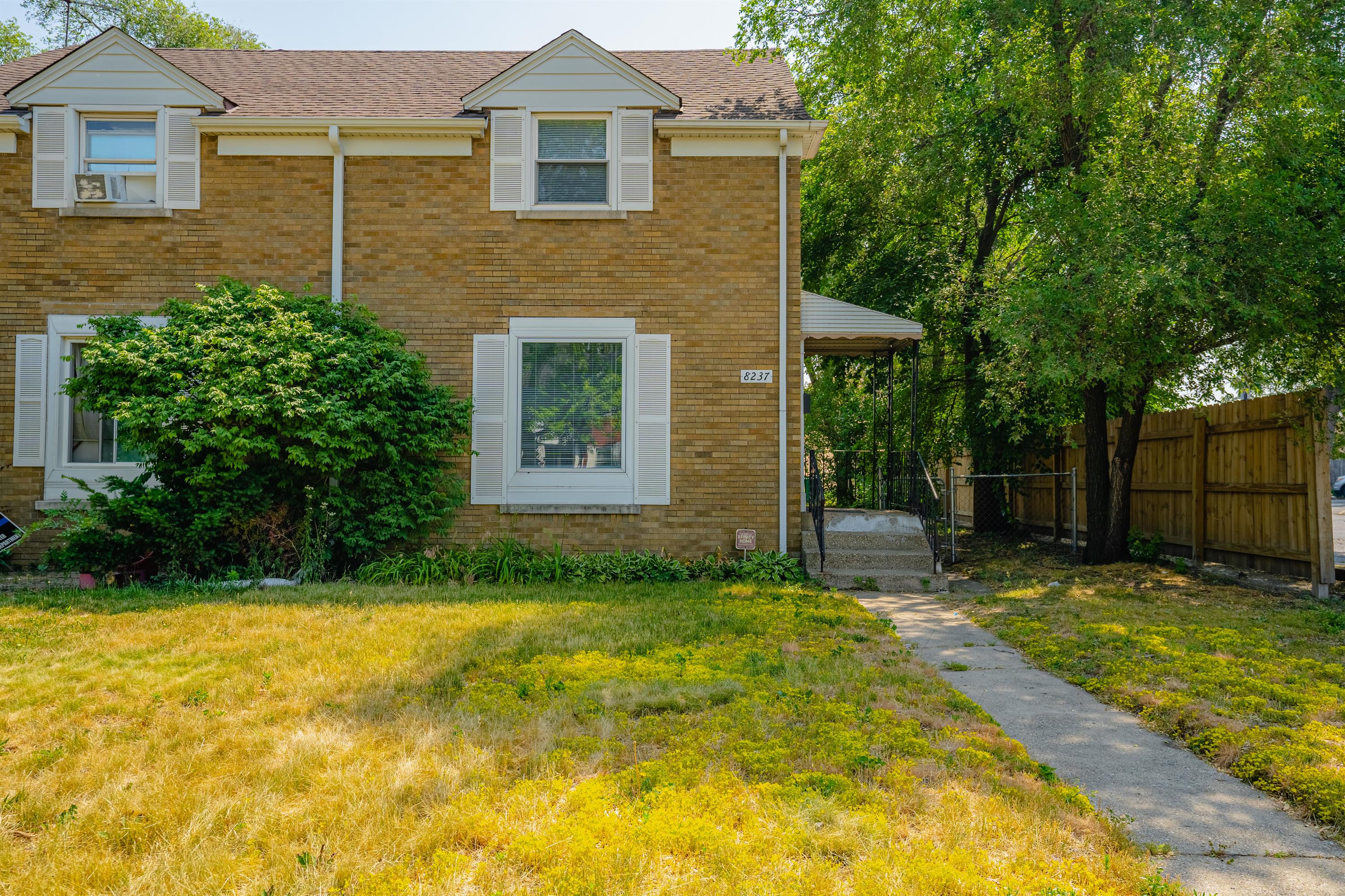 8237 Highland Place - 1