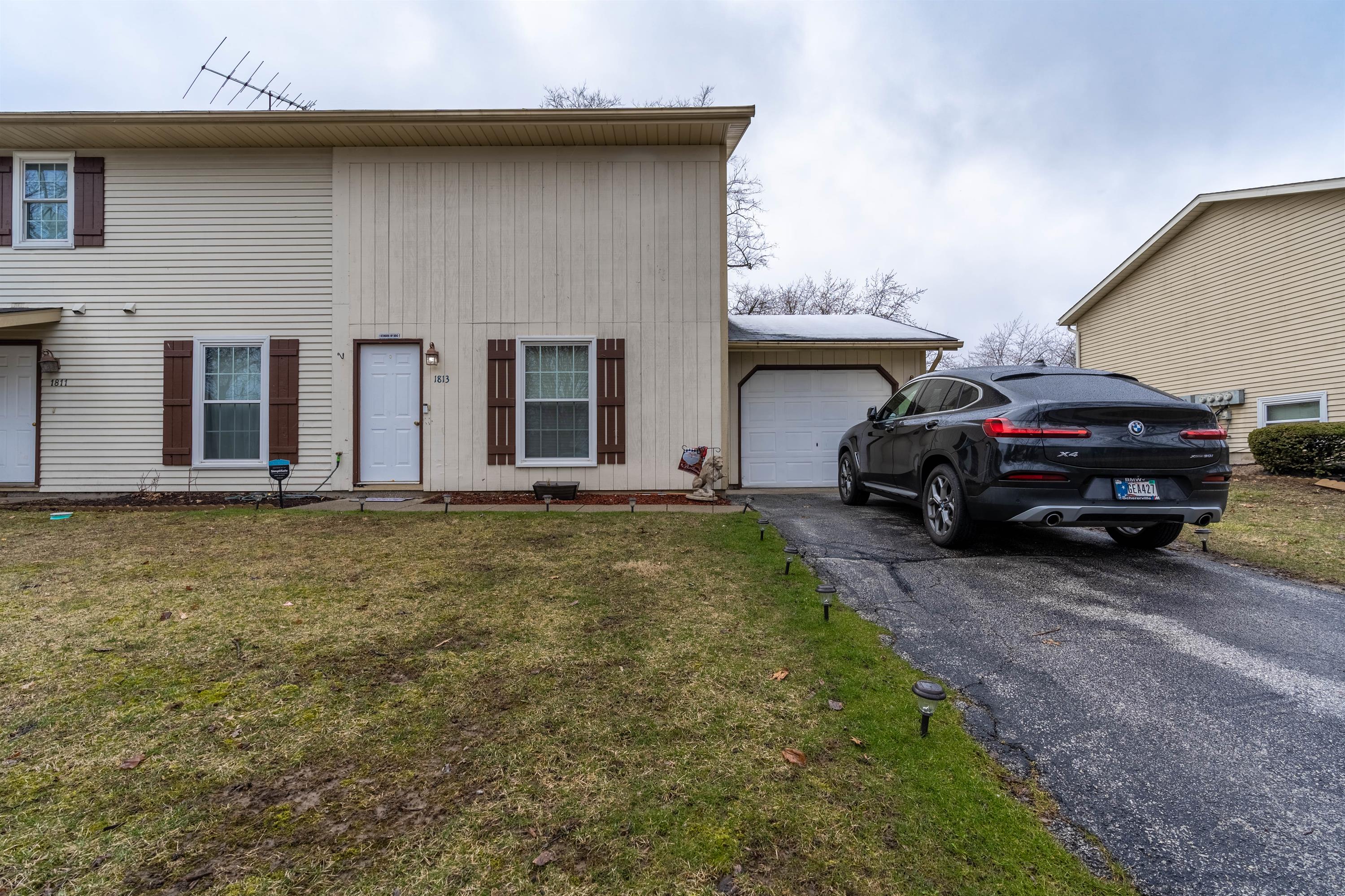 1813 Monticello Park Drive