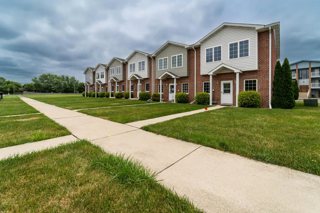 Property thumbnail image