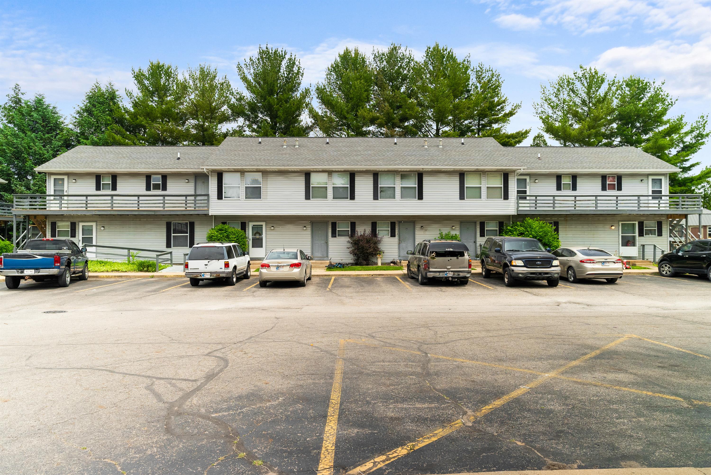 652 Northgate Circle - 215